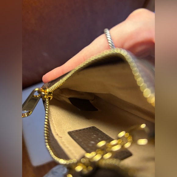 Gucci Ophidia GG Supreme Key Pouch - Picture 9 of 11